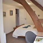 Hotel Saint Fergeux *
