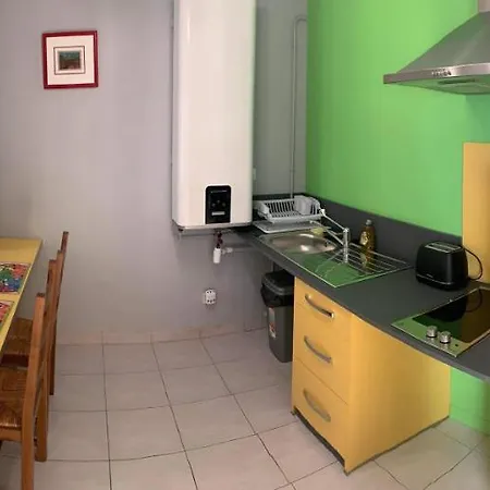 Saint Fergeux Hotell *