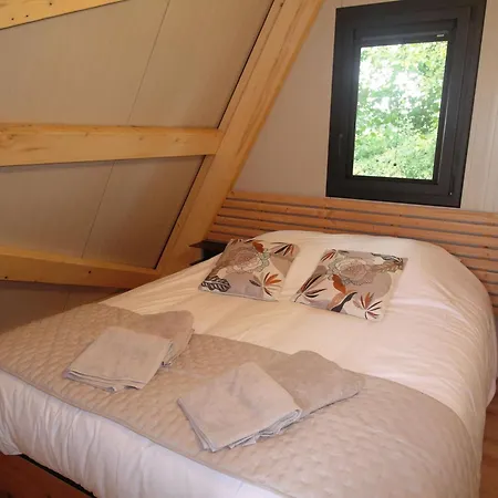 Saint Fergeux Hotell Gionges