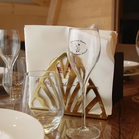 Отель Saint Fergeux