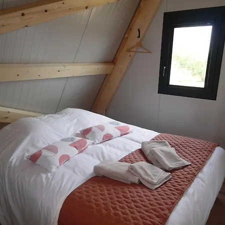 Saint Fergeux Отель