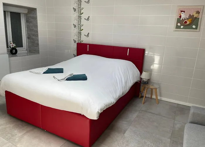 Saint Fergeux Hotel Gionges